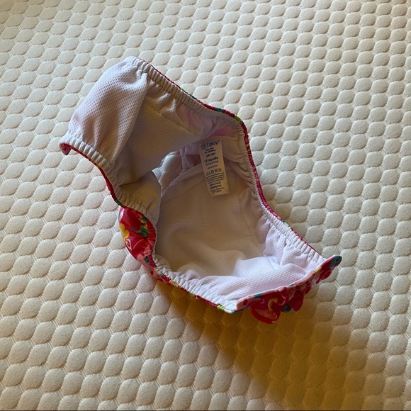I Play Swimmy Diaper with Ruffle Rear 12mos 50+UPF - Picture 7 of 10